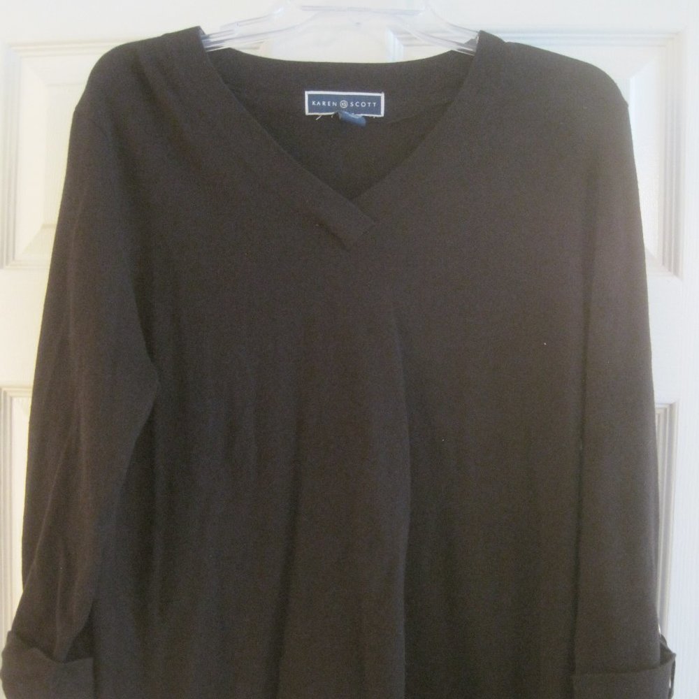 KAREN SCOTT BLACK V-NECK SWEATER MEDIUM